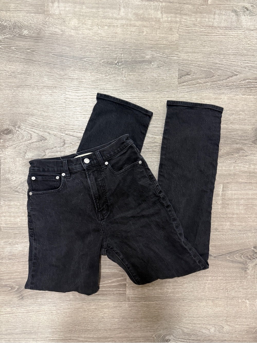 Madewell Black Straight-Leg Women’s Jeans